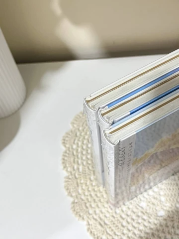 دفتر بغلاف قاسي مع رسمة مميزة-2
