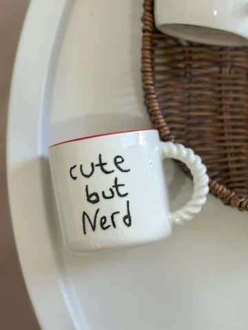 كوب أبيض nerd